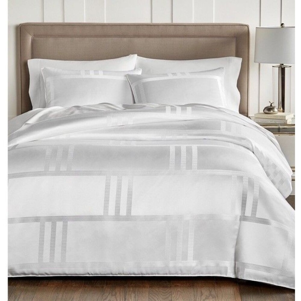 Hotel Collection Structure KING Comforter Only